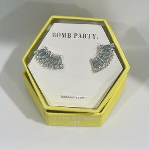 ✨ Bomb Party Fan-Shaped Ombre Swiss Blue Topaz Earrings ✨